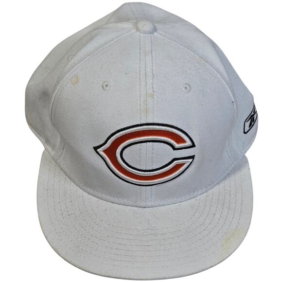 NFL VTG Chicago Bears 100% Wool White Fitted Hat Cap Sideline Reebok 7.25 - Picture 2 of 9